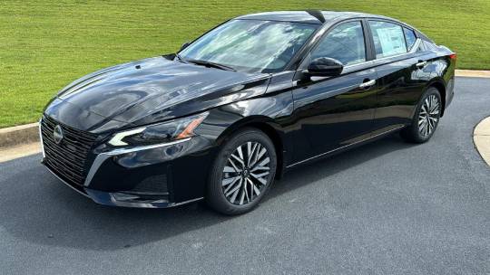 2025 Nissan Altima