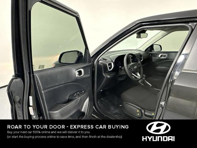 2022 hyundai venue se
