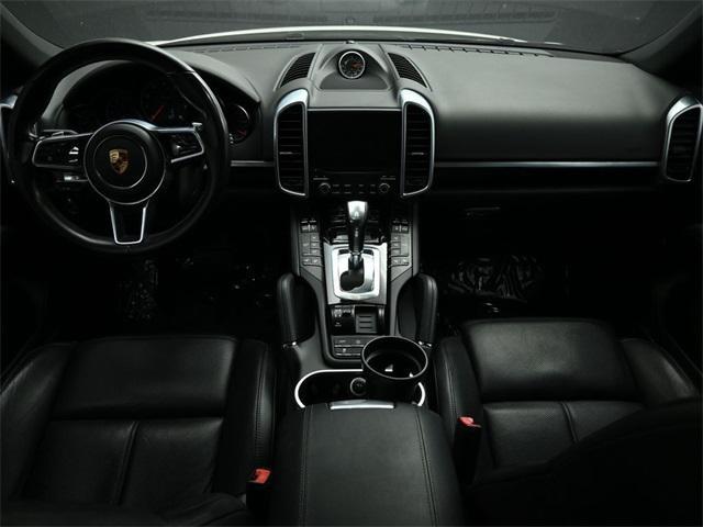 2018 porsche cayenne base
