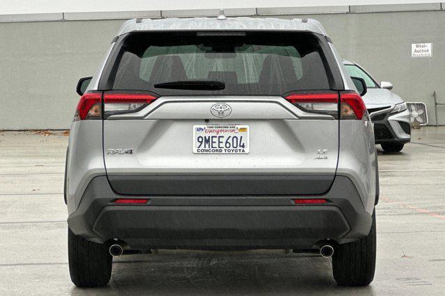 2023 toyota rav4 le