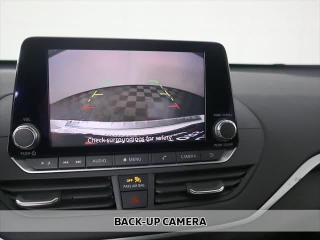 2022 nissan altima sv intelligent awd in orange village, ohio