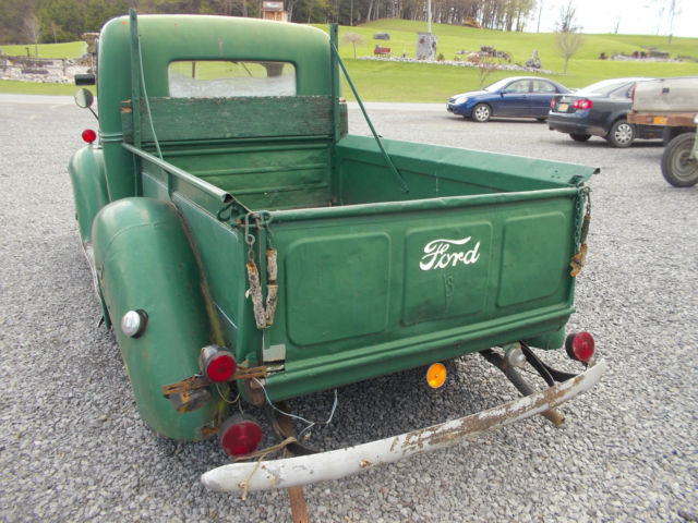 1938 ford 1/2 ton pickup "true barn find!"
