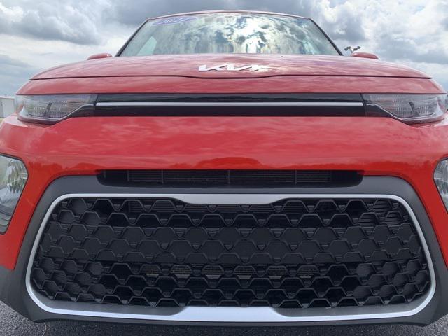 2022 kia soul lx