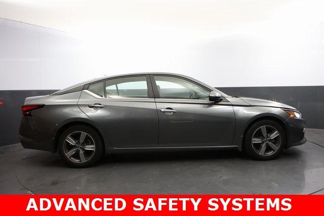 2021 nissan altima 2.5 sv