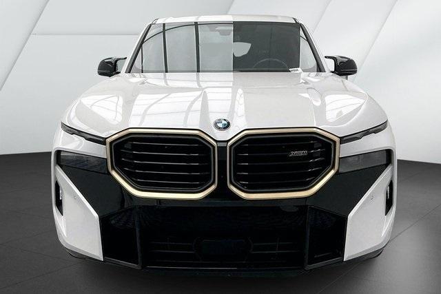 2023 bmw xm base