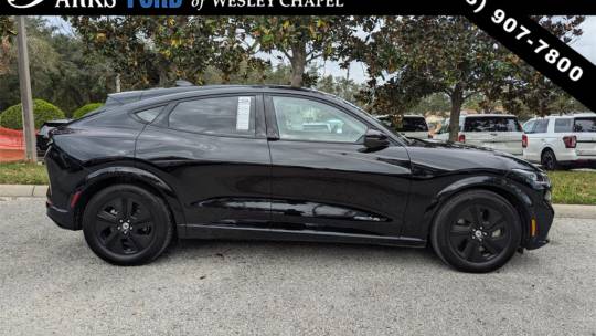 2022 Ford Mustang Mach-E