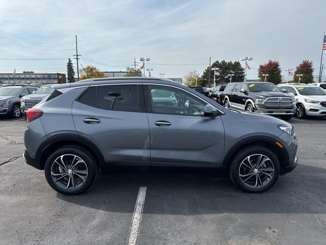 2022 buick encore gx select