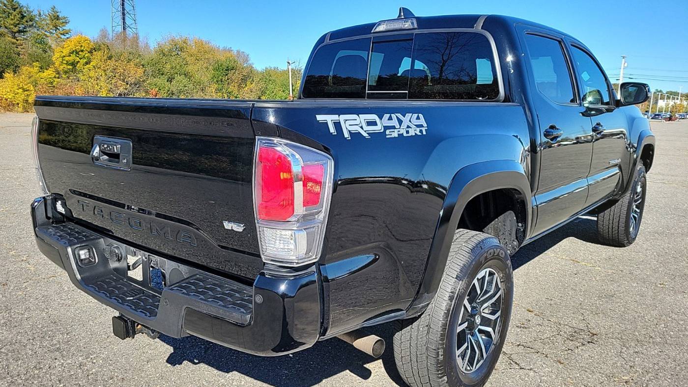 2023 toyota tacoma