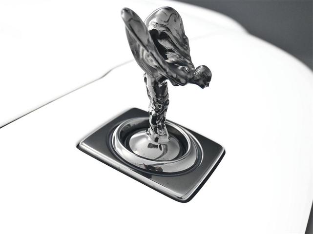 2022 rolls-royce cullinan black badge