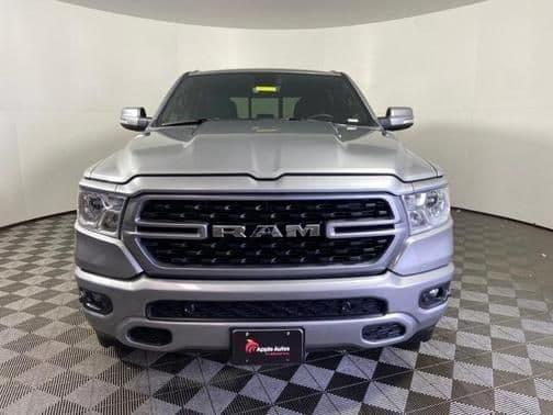 2022 ram 1500 big horn/lone star 4x4 crew cab 144.5 in. wb in shakopee, minnesota