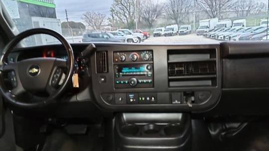 2020 chevrolet express 2500