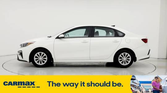 2020 kia forte fe ivt