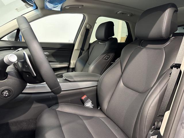 2025 genesis gv70 2.5t awd