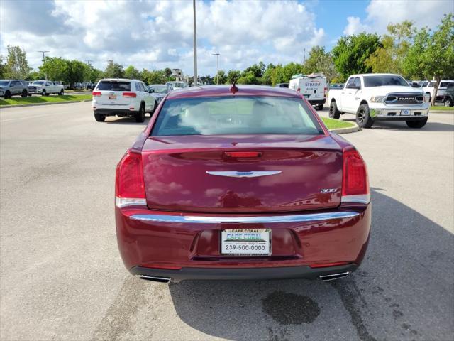 2018 chrysler 300 limited
