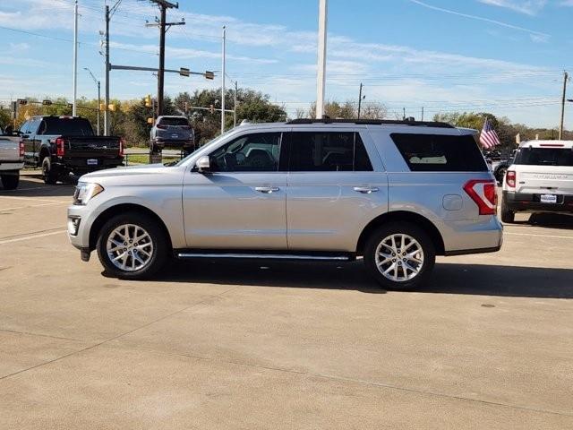 2021 ford expedition xlt