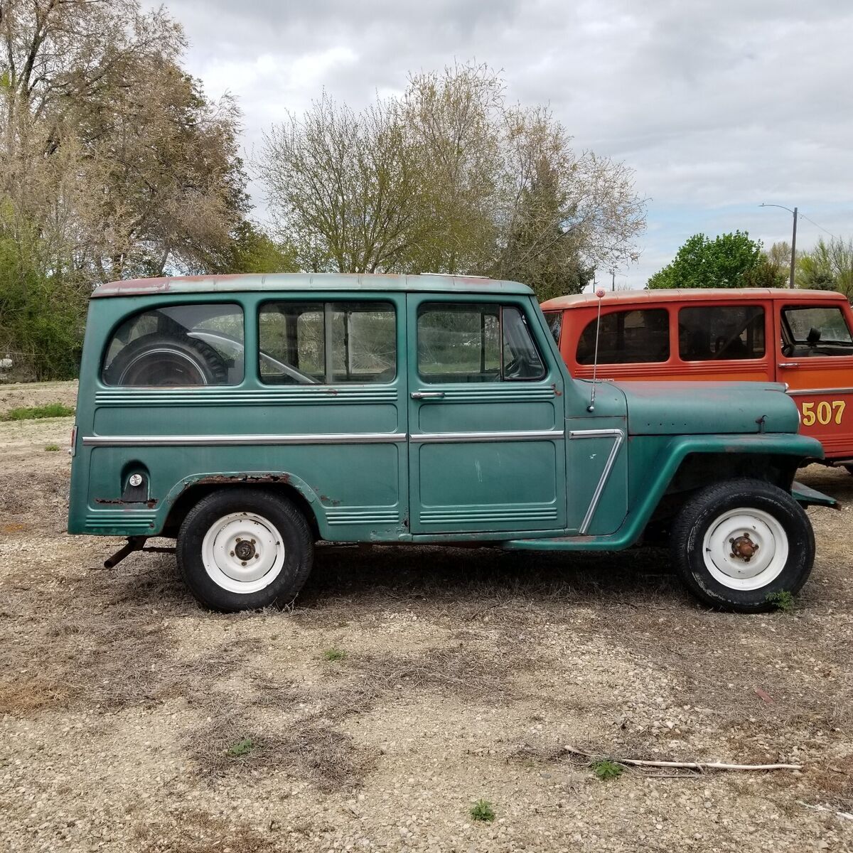 1961 willys-overland rural wagon green overland