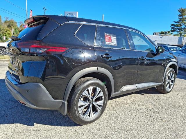 2021 nissan rogue sv