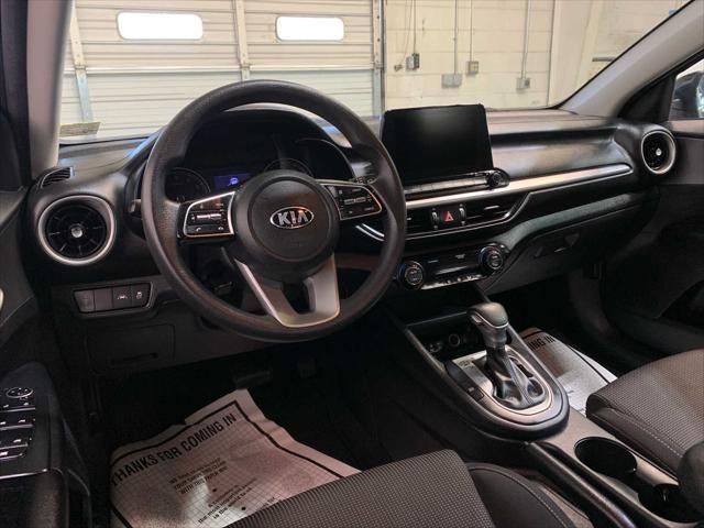 2019 kia forte lxs