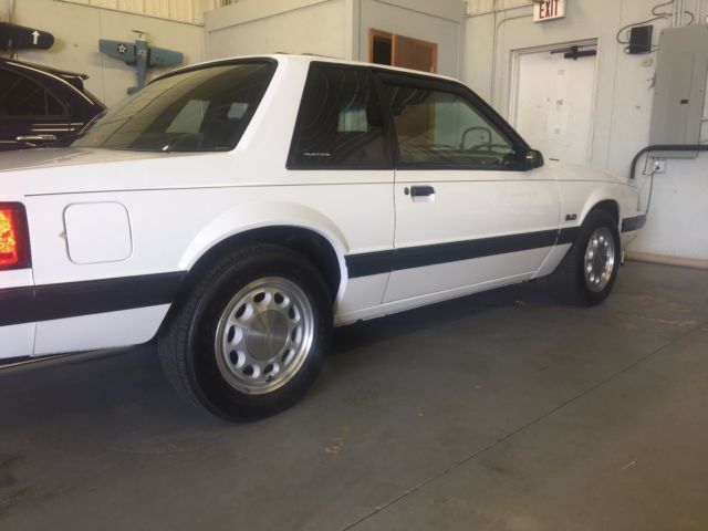 1990 mustang coupe 7900 mile car must see