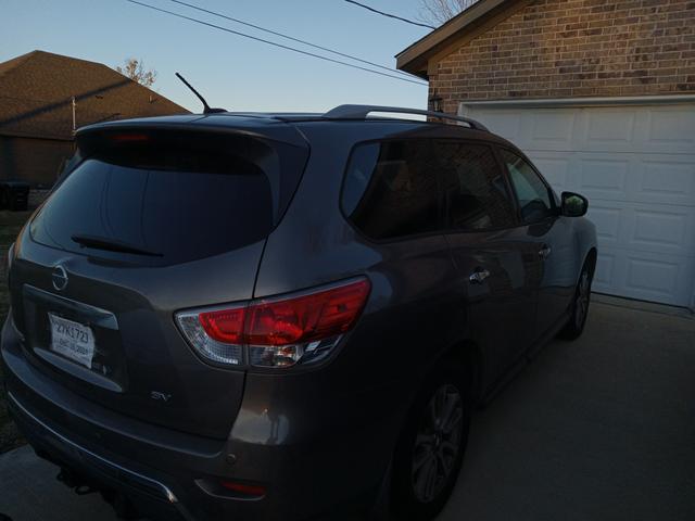 2014 nissan pathfinder sv
