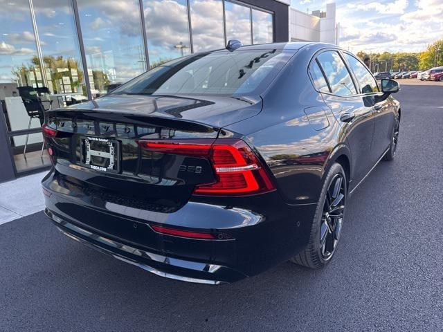 2024 volvo s60 b5 plus black edition