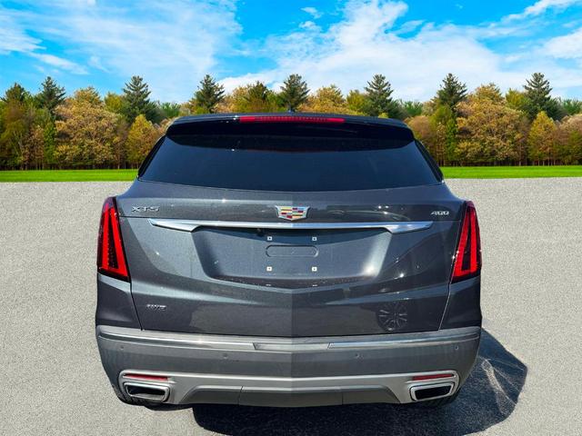 2022 cadillac xt5 premium luxury