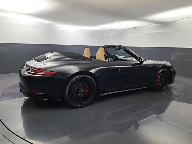 2019 porsche 911 carrera gts