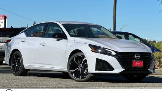 2025 Nissan Altima