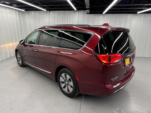 2018 chrysler pacifica hybrid limited