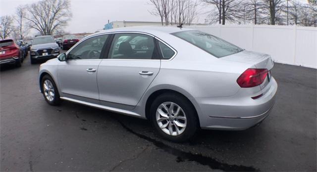 2016 volkswagen passat 1.8t s