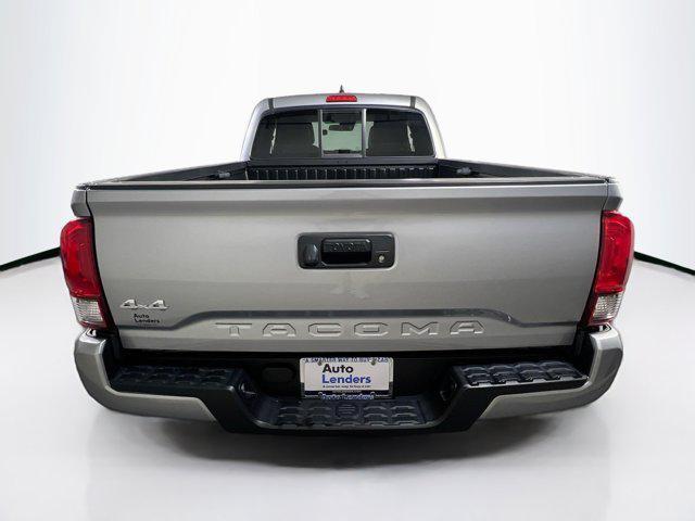 2021 toyota tacoma sr