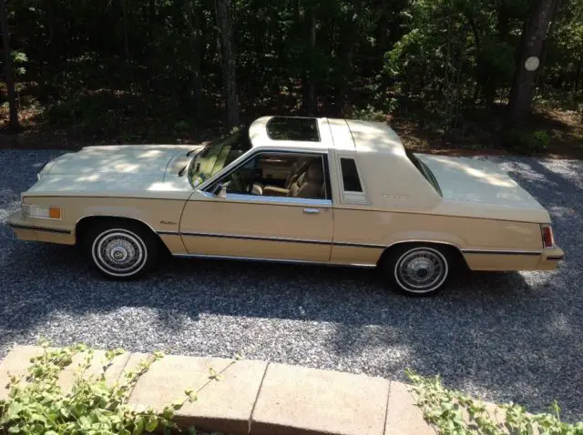 thunderbird landau series 1982 - 6k original miles