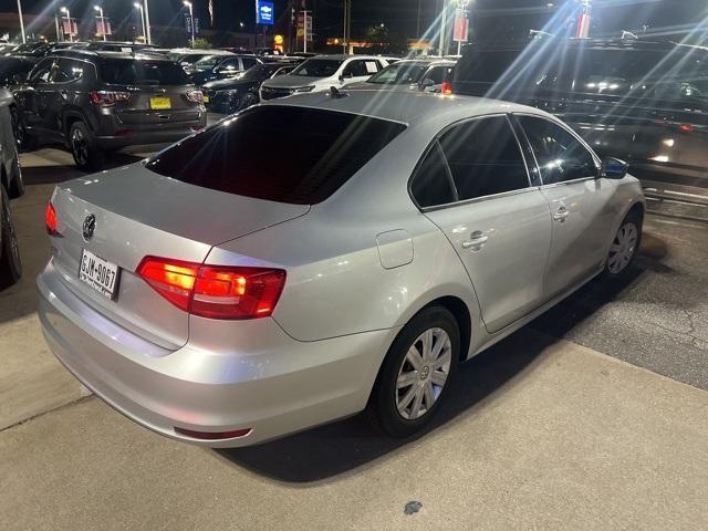 2015 volkswagen jetta 2.0l s