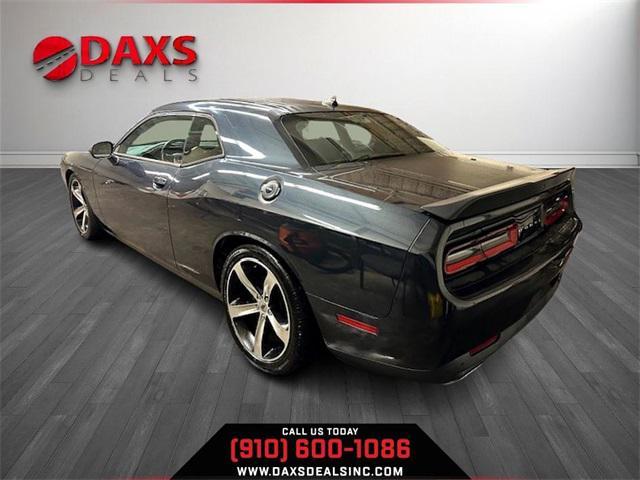 2017 dodge challenger r/t