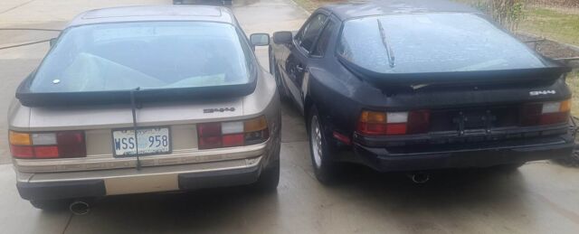 2 porsche 944's one 1983 one 1986 for restoration or parts