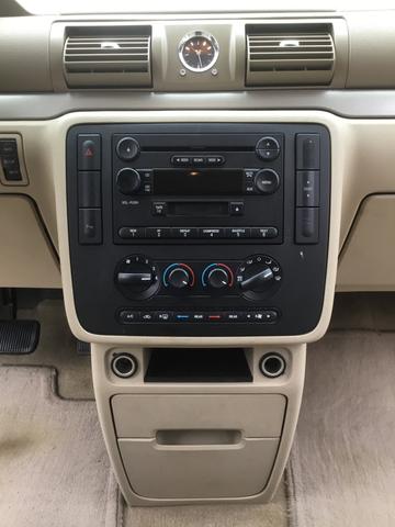 2005 mercury monterey base
