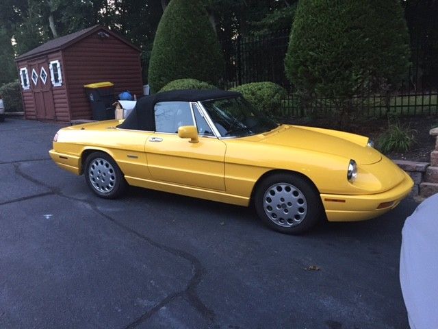 1993 alfa romeo spider rare yellow excellent condition
