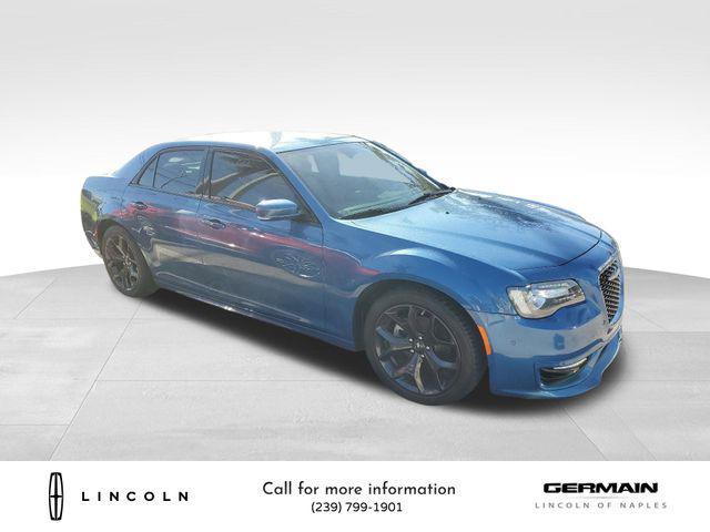 2022 chrysler 300 touring