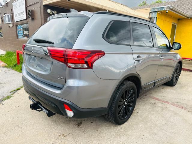 2020 mitsubishi outlander se