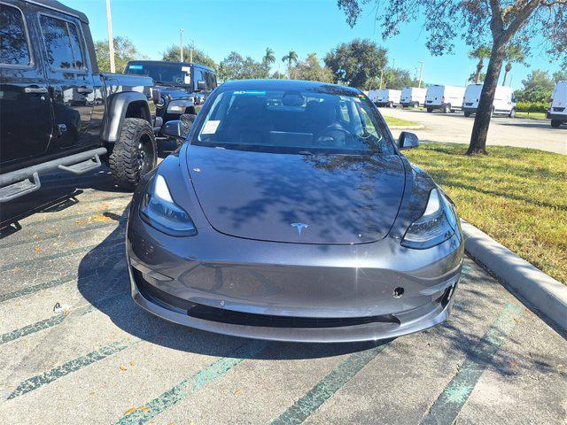 2021 tesla model 3 standard range plus