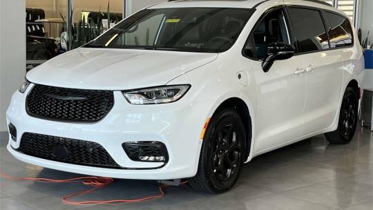 2024 Chrysler Pacifica