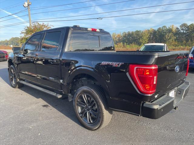 2021 ford f-150 xlt