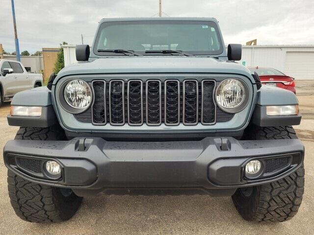 2024 jeep gladiator sport