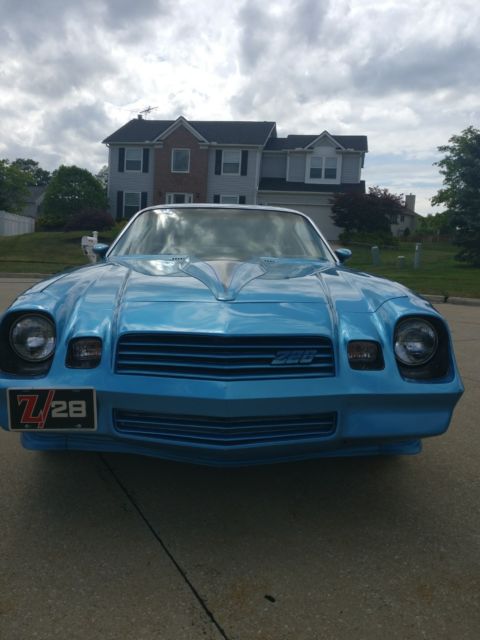 chevrolet camaro z28 4 speed 350 motor