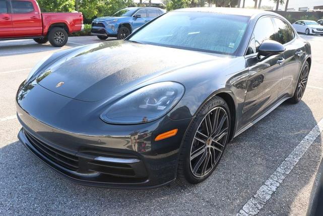2018 porsche panamera base