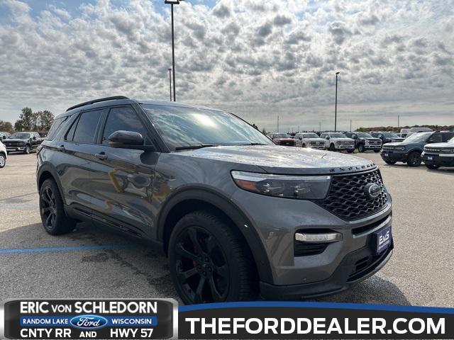 2021 ford explorer st