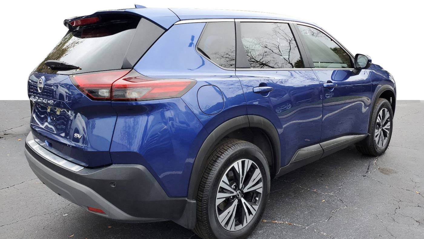 2022 nissan rogue sv