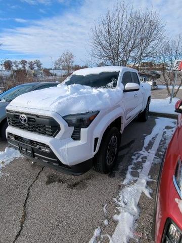 2024 toyota tacoma trd sport