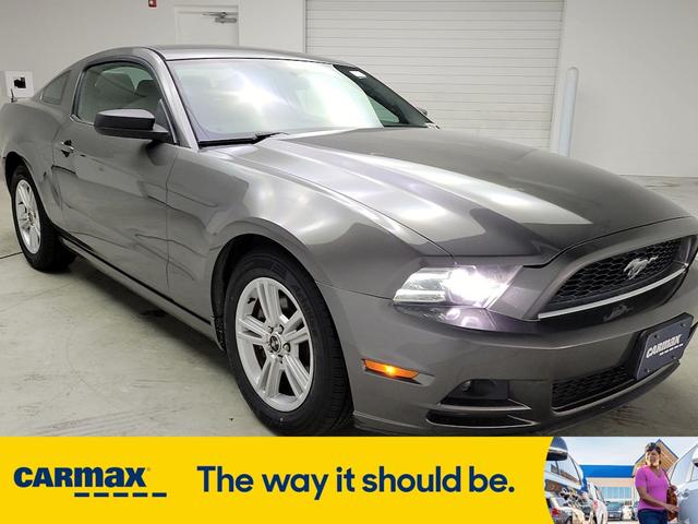 2013 ford mustang