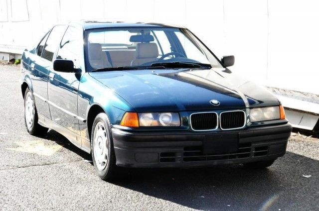 1994 bmw 318i sedan low miles rare find 5-speed